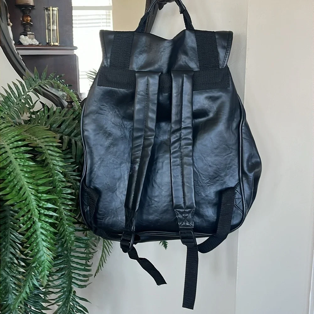 New York Yankees Black Vegan Leather Drawstring Backpack MLB Patch Baseball